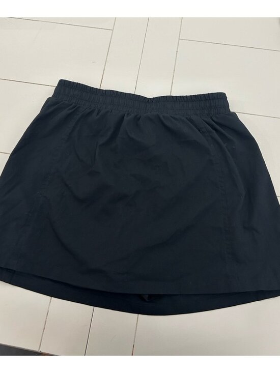 Dresses & Skirts - Black Skort